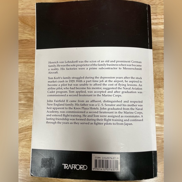 Thorn Castle by Robert Dornburg Autographed Copy 2005 Trafford Publishing - Picture 10 of 12